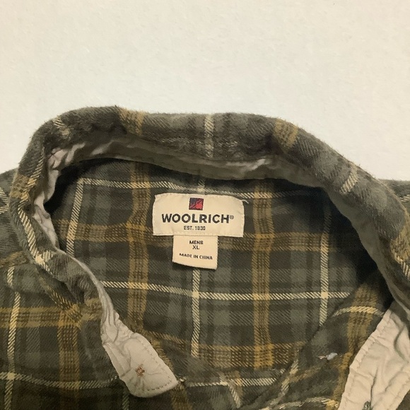 Woolrich Green Plaid Flannel Cotton Shirt Button Up Size XL - Picture 3 of 5